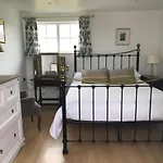Jago Cottage