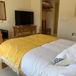 Zucchini Italian Kitchen & Rooms