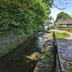 Barley Sheaf, Old Bridge Street En Suite Rooms, Room Only