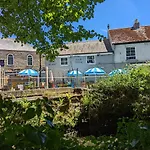 Barley Sheaf, Old Bridge Street En Suite Rooms, Room Only