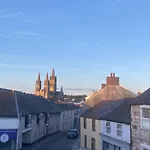 Apartment 7, The Cathedral View