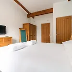 11 Towan Valley