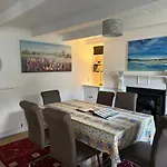 Feock Beautiful Sunny Cottage