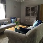 Truck House, Luxury Accommodation, Pet Friendly