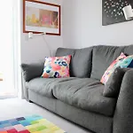 Cosy House On A Quiet Estate In Truro