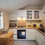 Manor Cottage At Cusgarne Manor Adults Only