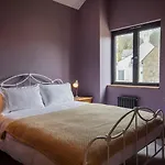 Cusgarne Manor Self-Catering - Adults Only