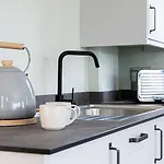 Cusgarne Manor Self-Catering - Adults Only