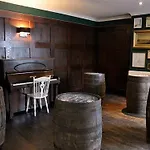 The Barley Sheaf Inn