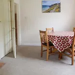 No 5 Carlyon Road