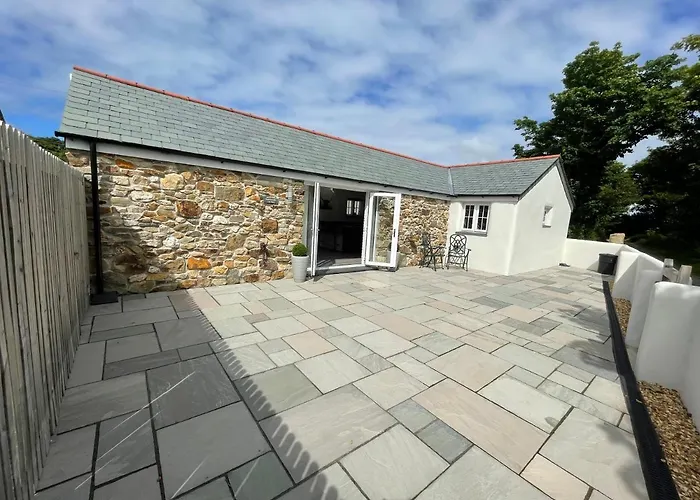 Sunnyside Cow Shed One Bedroom Central Cornwall