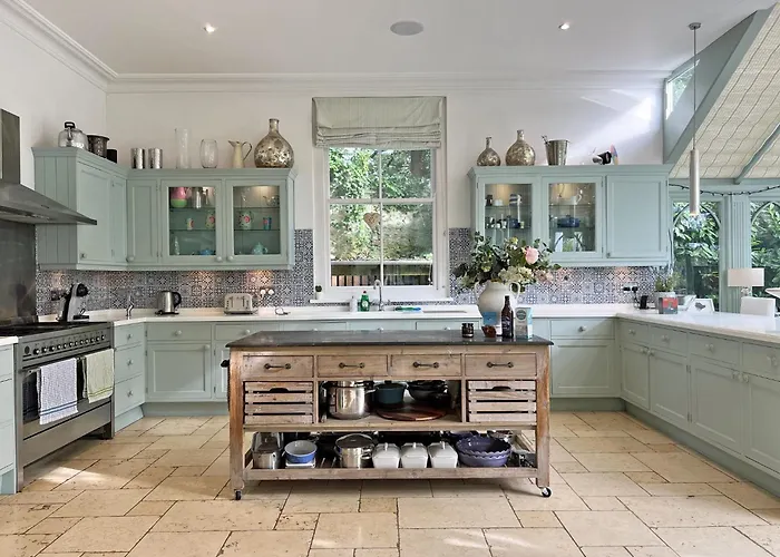 Trenare, A Large Period Property Centrally Located In Truro
