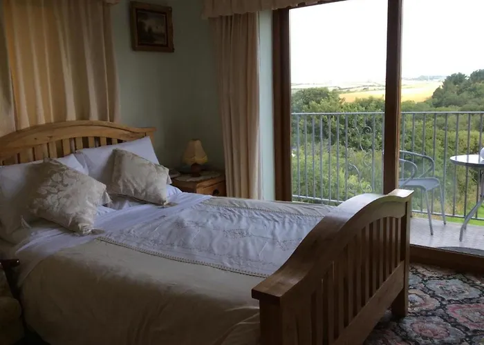 Room In Guest Room - Orchard Manor, Fore Street, Nr Truro