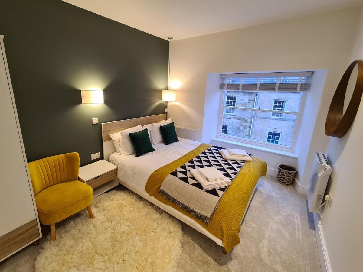 Apartment The Taylor - Stunning 2-ensuite Beds, Cathedral View Roof Garden Truro