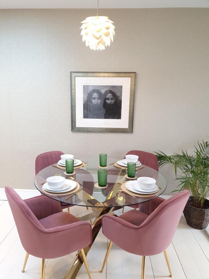 The Loughborough - Elegant, Glamourous Boutique 1 Bed, Truro