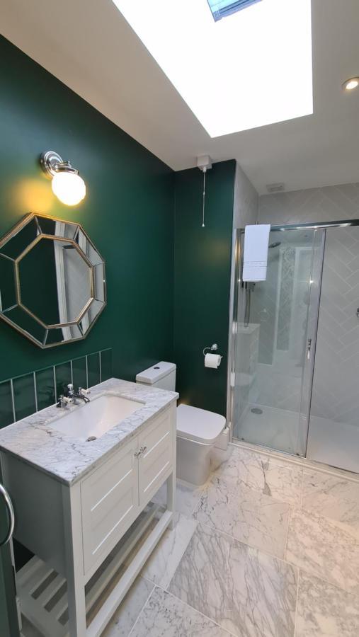 The Loughborough - Elegant, Glamourous Boutique 1 Bed, *