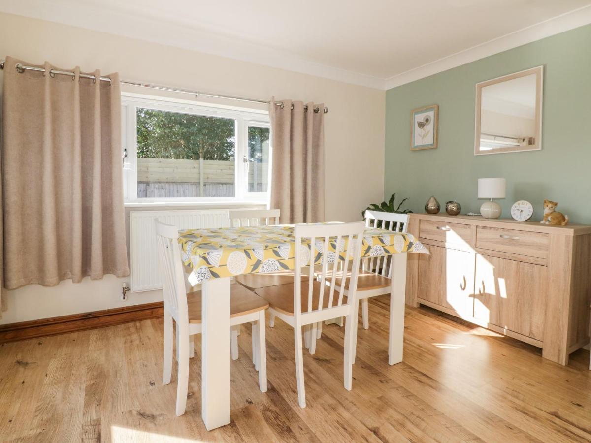 Holiday home Lower Brambleside *