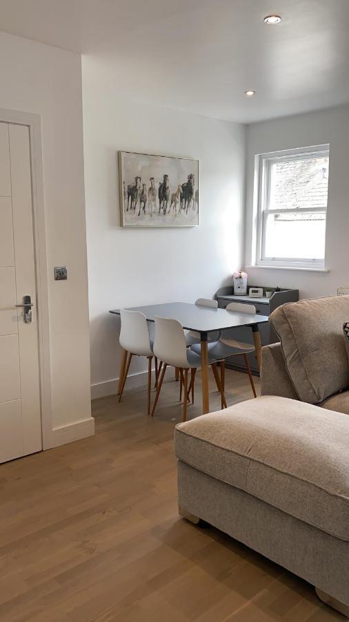 Apartment In Style In The Heart Of The Cathedral City- Truro