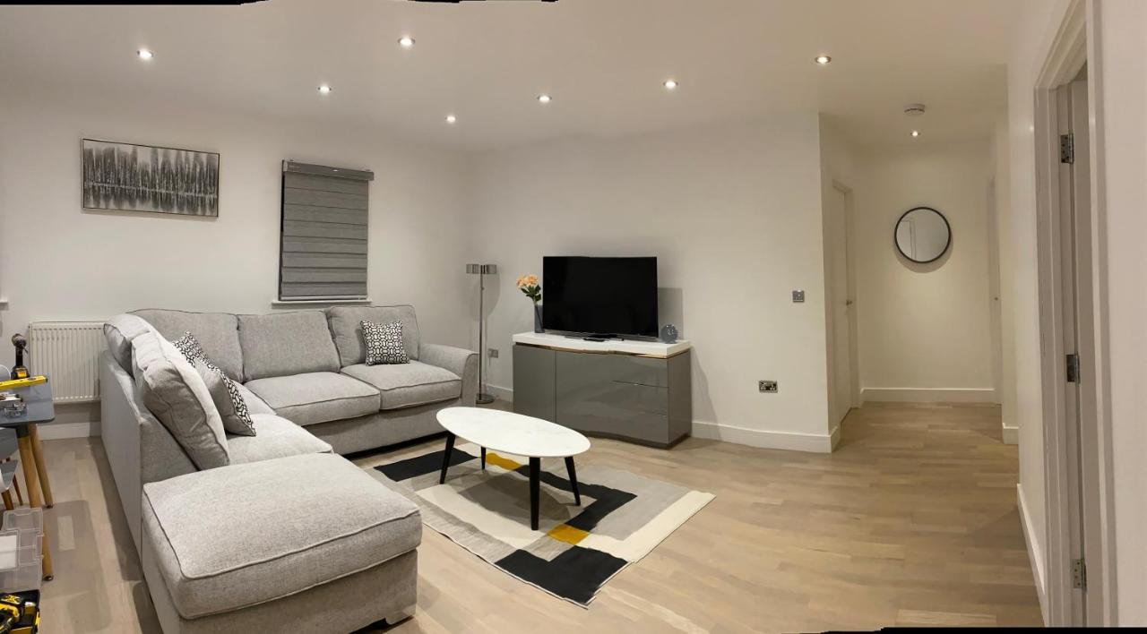Apartment In Style In The Heart Of The Cathedral City-