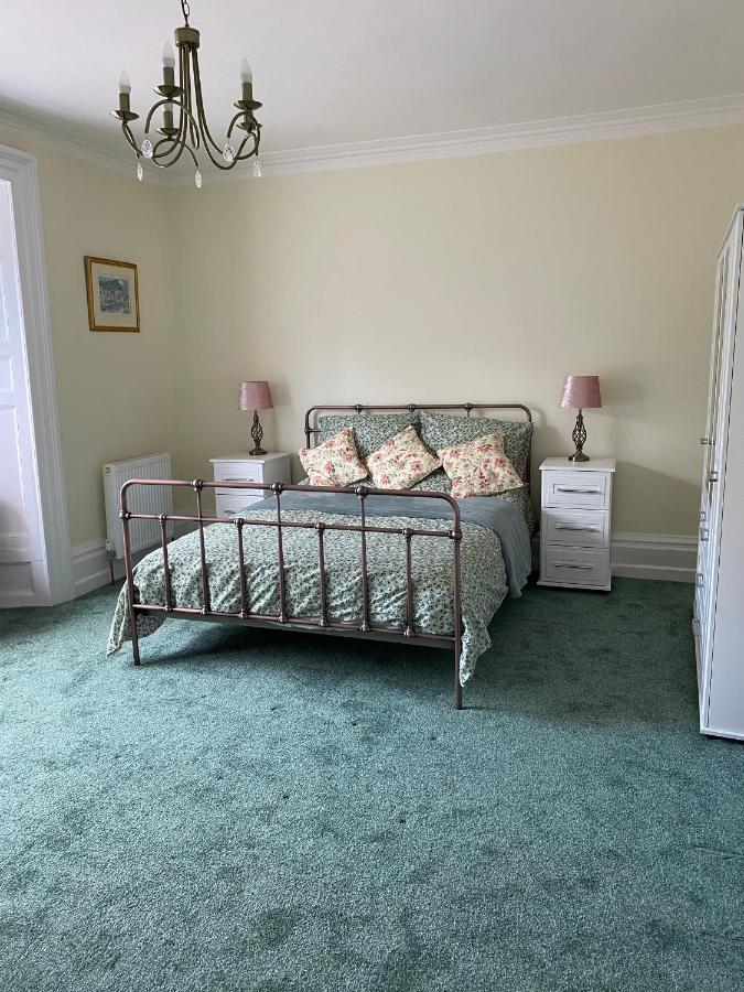 Trehaverne Guest Apartment, With Hot Tub, Centrally Located Apartment Truro