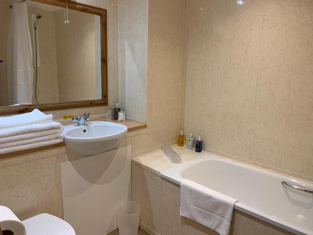Zucchini Italian Kitchen & Rooms 3*