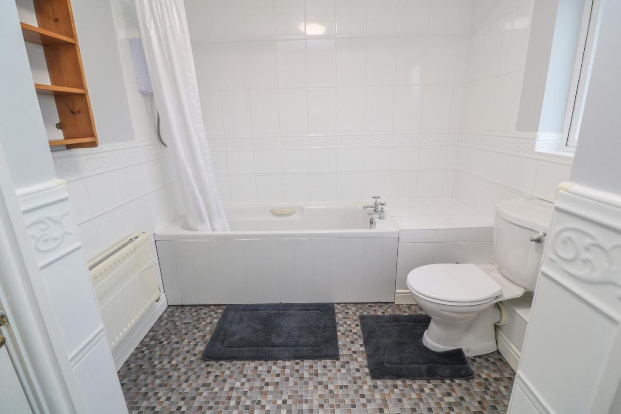 12 Kel Avon Holiday home Truro
