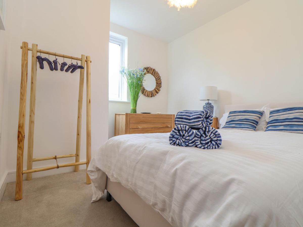 Upper Deck Apartment