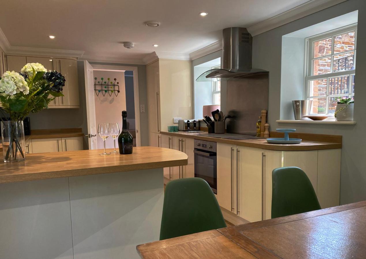 Riverside Idyll - The Perfect Cornish Sanctuary Holiday home