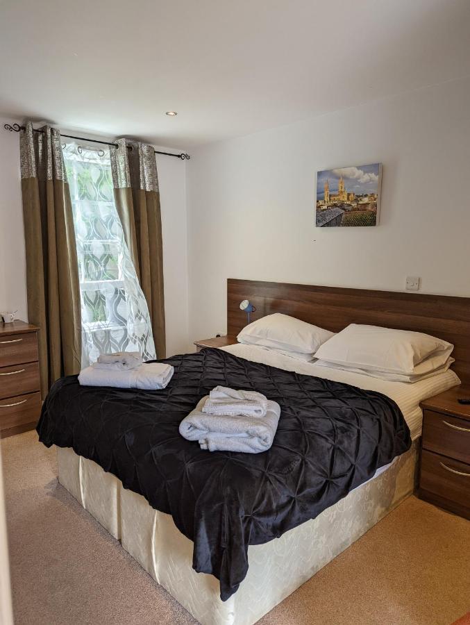 Barley Sheaf, Old Bridge Street En Rooms, Only 2* Truro