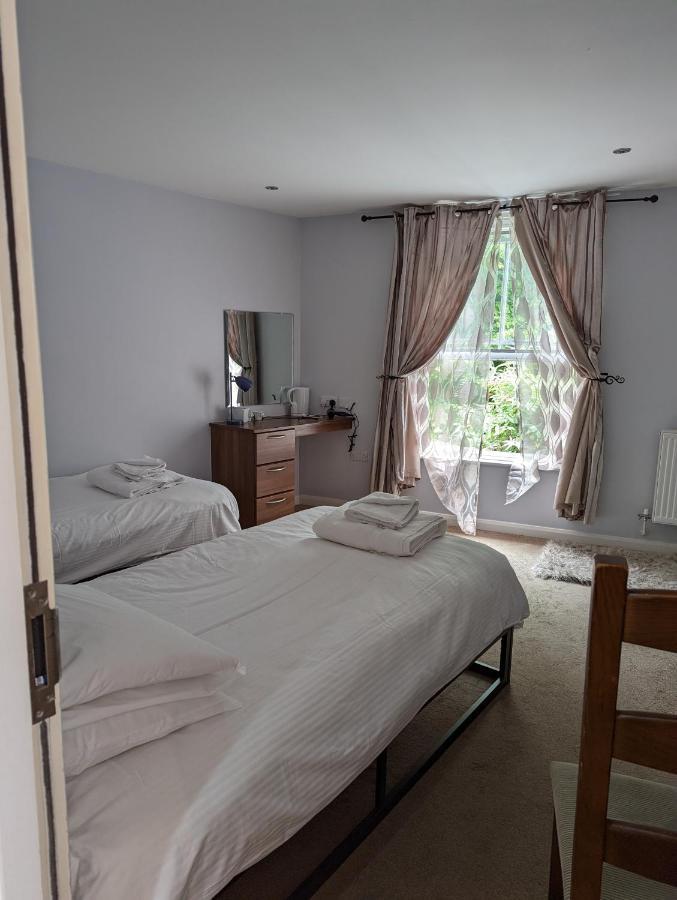 Barley Sheaf, Old Bridge Street En Rooms, Only 2*
