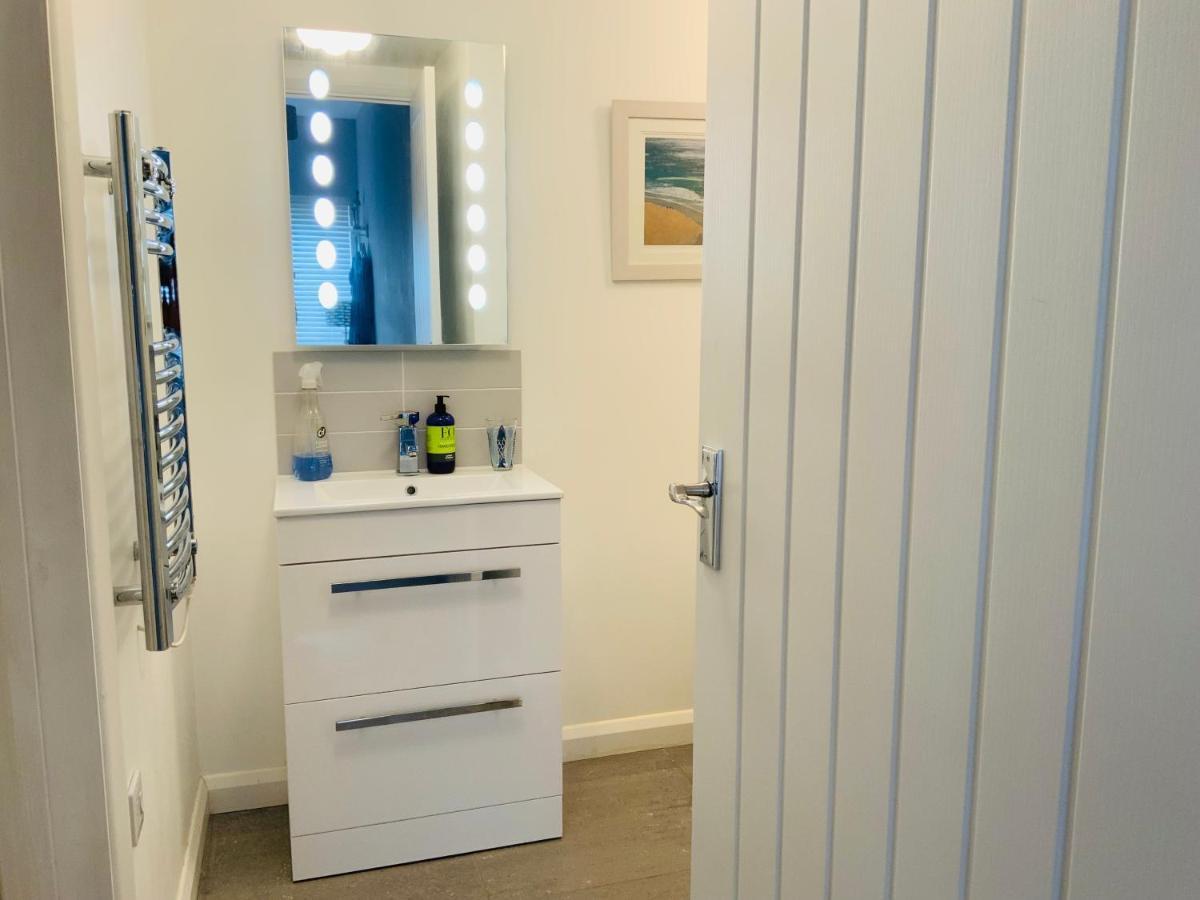 Holiday home Beautiful 1-bed Riversi Located In Malpas