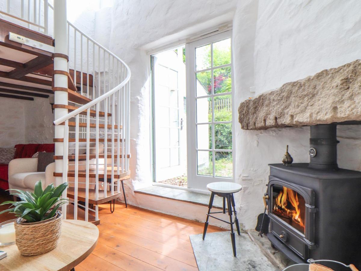 Rosewood * Truro