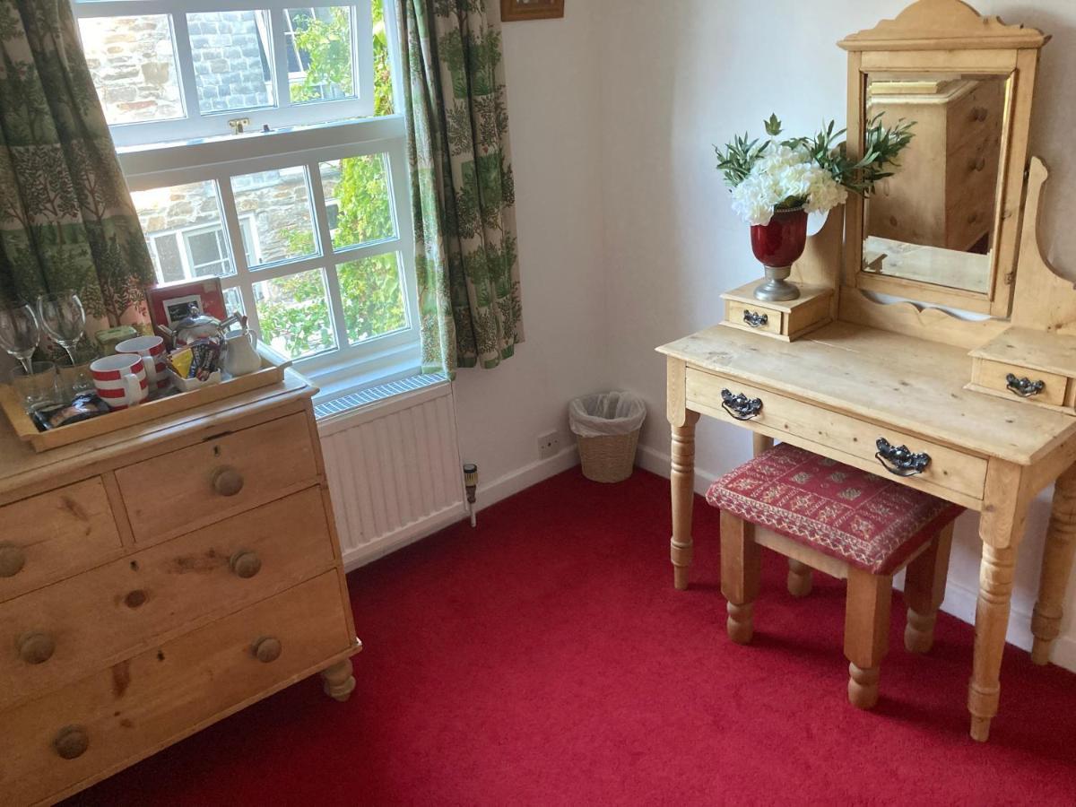 Guest house Bissick Old Mill Truro