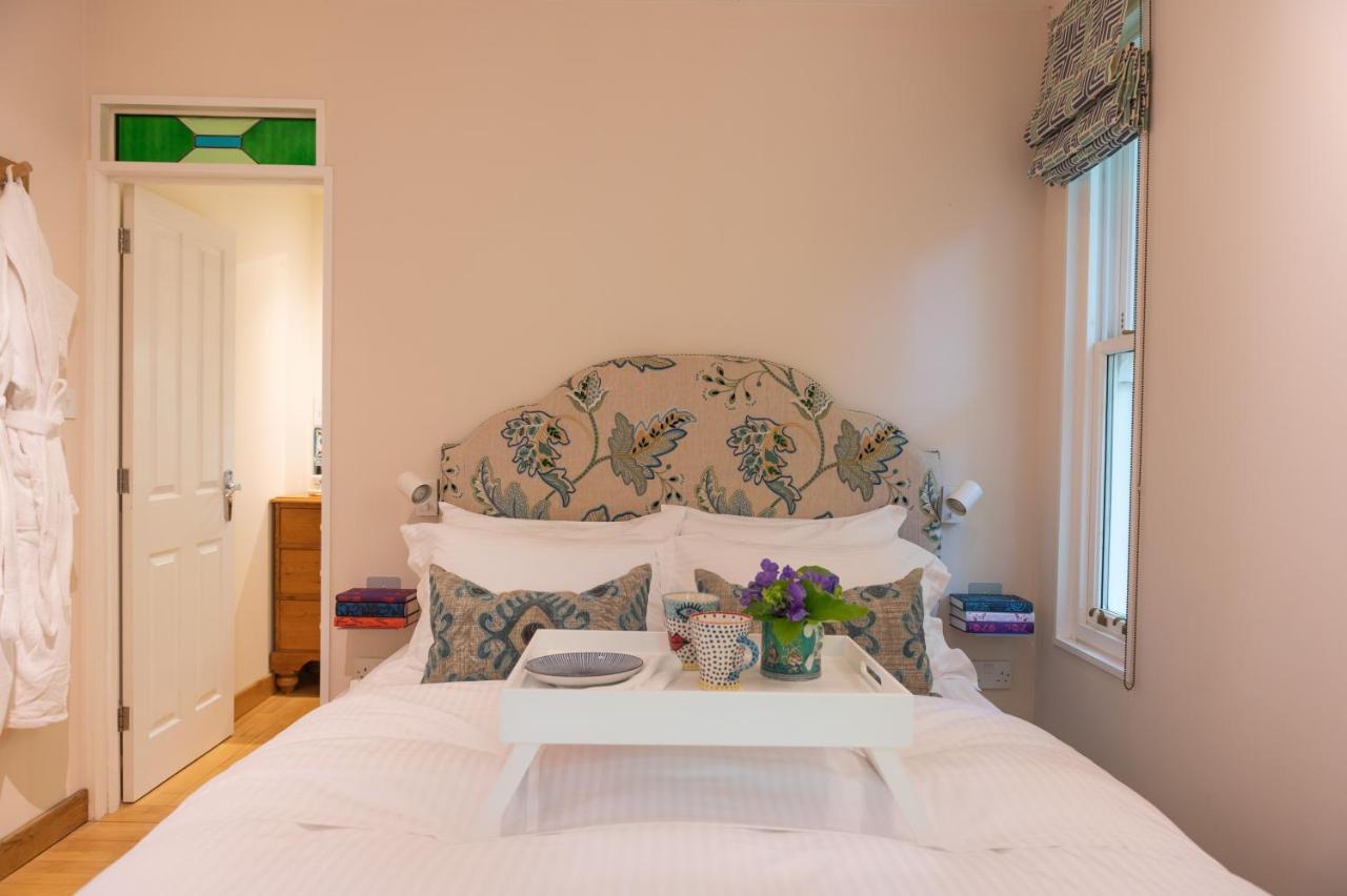 The Hyde- Secret Hide Away, Near The Beach. * Truro