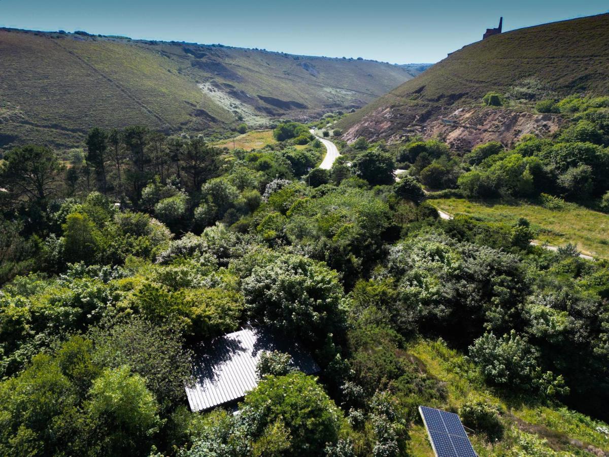 The Hyde- Secret Hide Away, Near The Beach. Holiday home