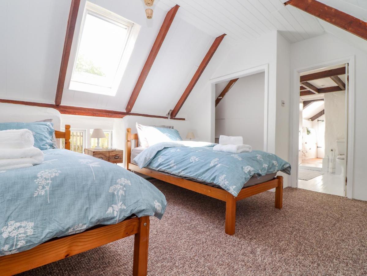 Holiday home Rosewood