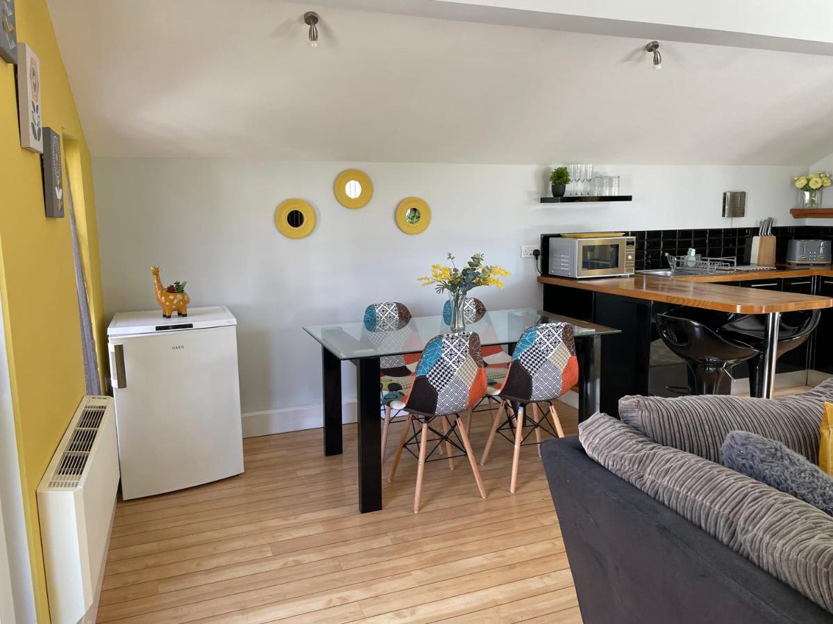 Meadowside With Hot Tub * Truro