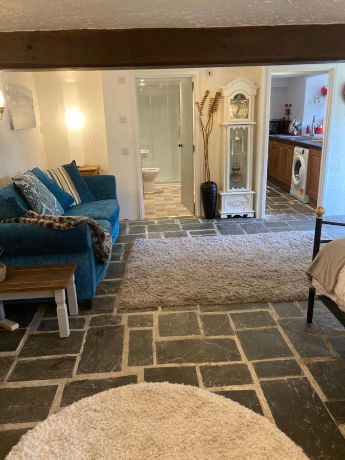 Mill Retreat At Bissick Old Mill Apartment