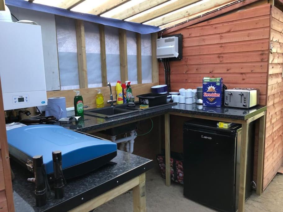 Luxury tent Cox Hill Glamping Badger *