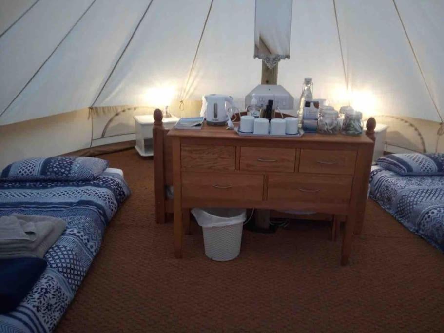 Cox Hill Glamping Badger