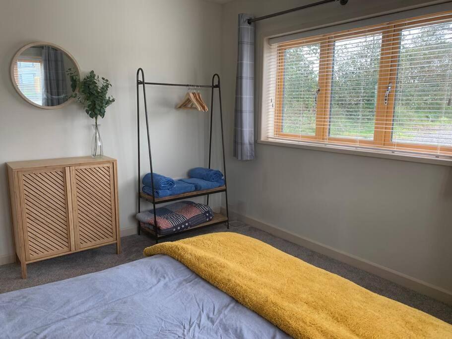 Holiday home New! With Hot Tub, Wood Burner And Fab Views Truro