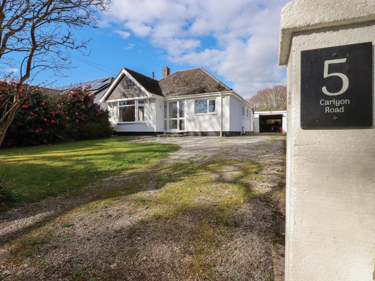 5 Carlyon Road Holiday home