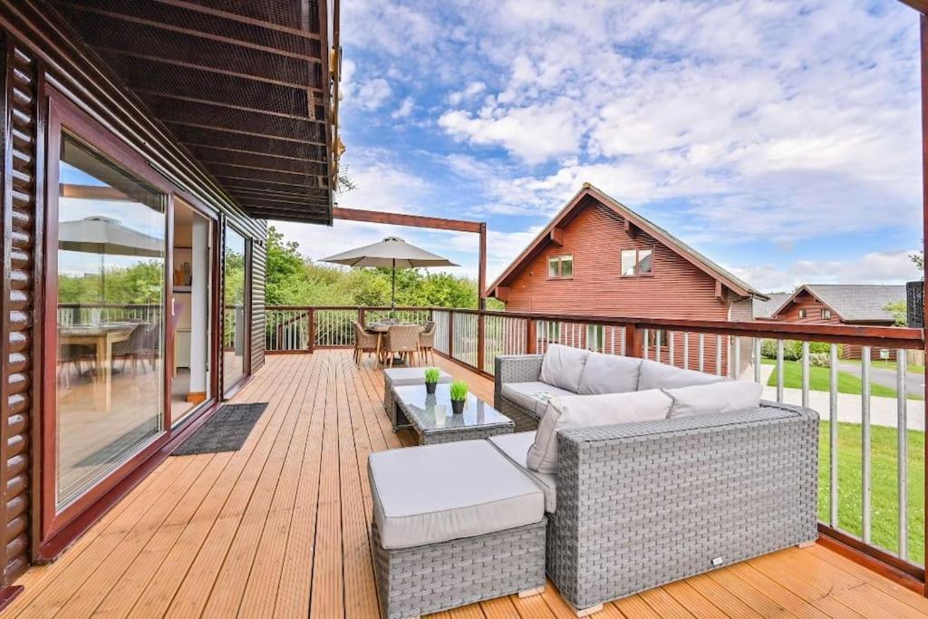 3 Bed With Ev Point *