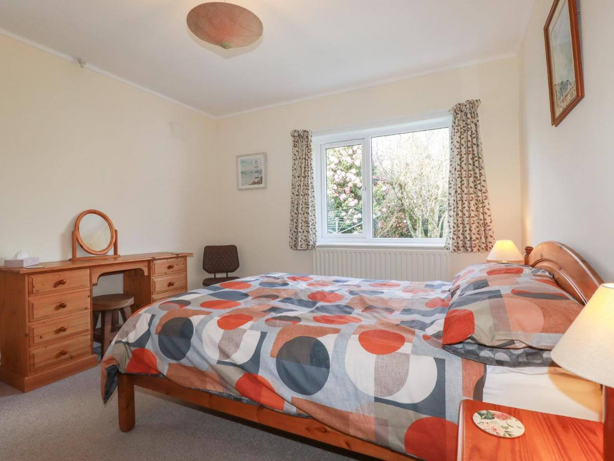 Holiday home 5 Carlyon Road
