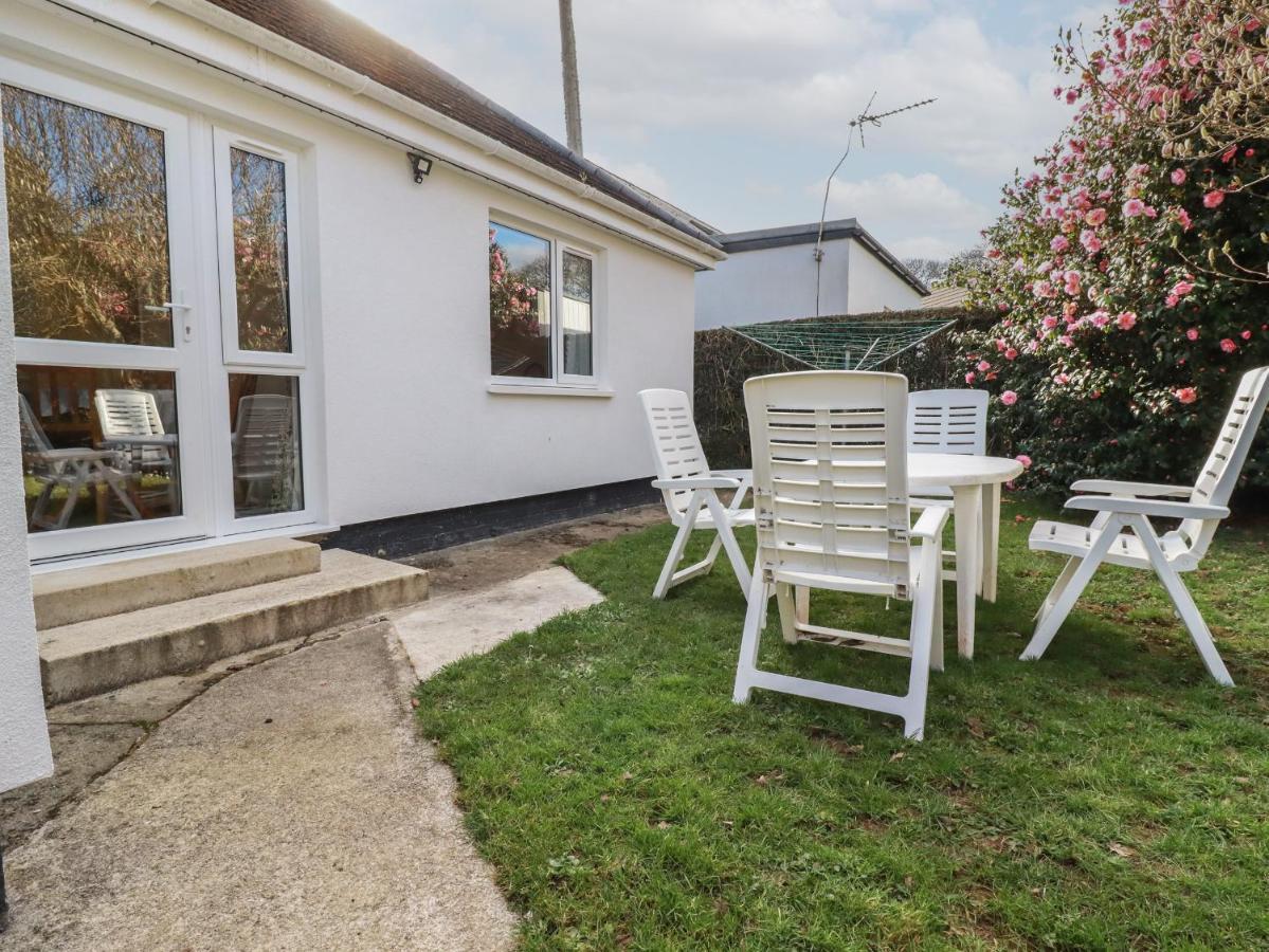 5 Carlyon Road *