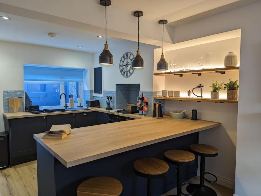 Luxury Holiday In Central