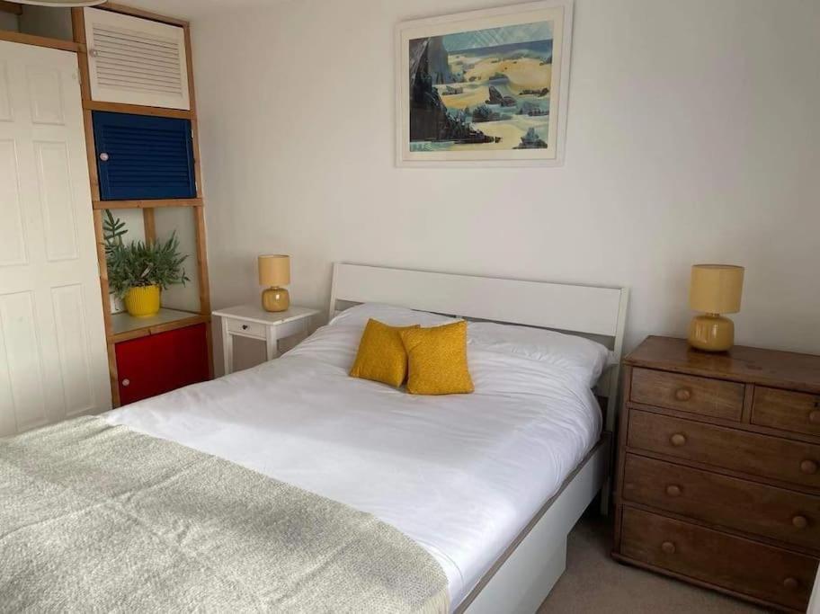 Stunning, Modern And Spacious House - Holiday home *