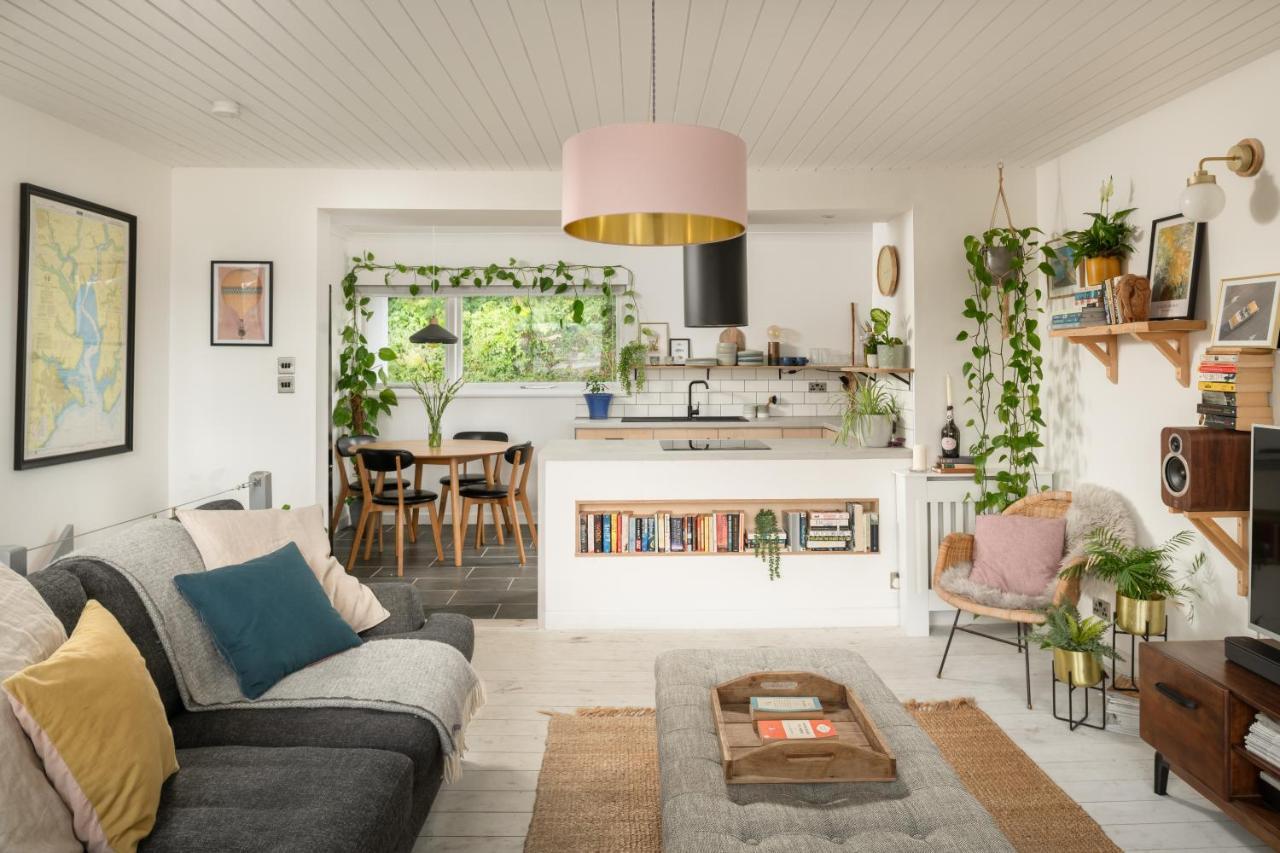 Number 4 - Stylish 1 Bedroom House In Truro, Cornwall