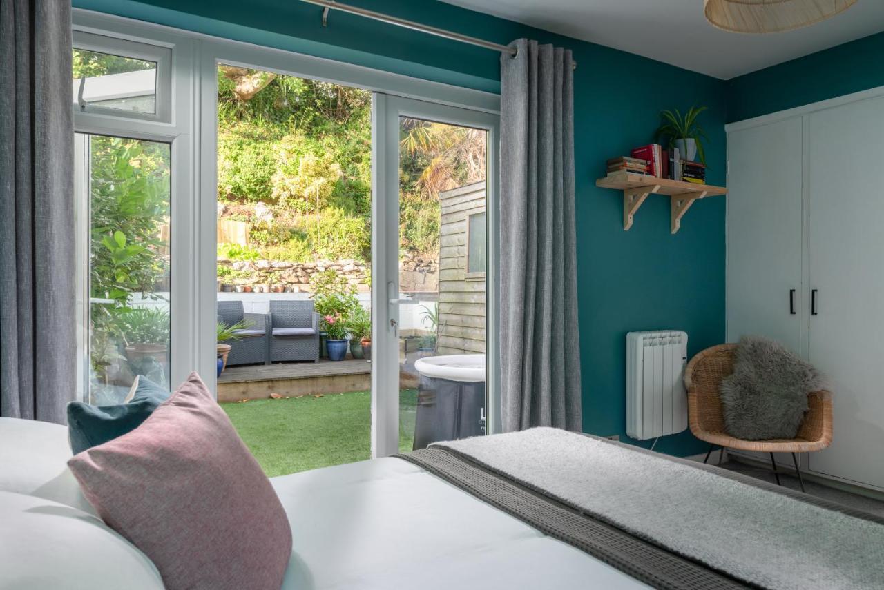 Number 4 - Stylish 1 Bedroom House In Truro, Cornwall