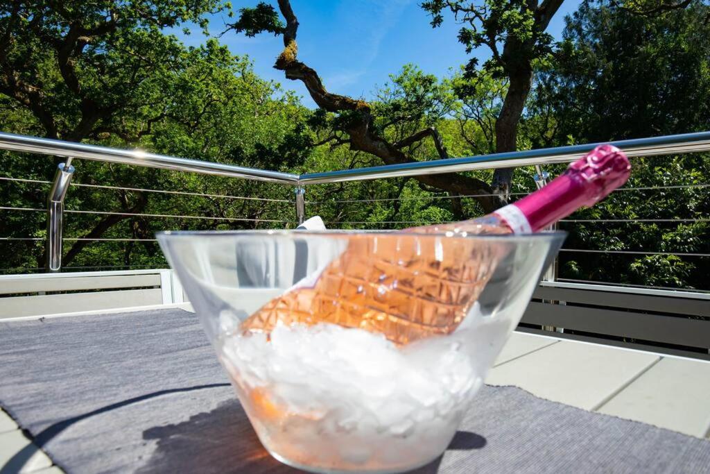 Tresillian Waterfront, Forest, Hot Tub,sauna Villa Truro